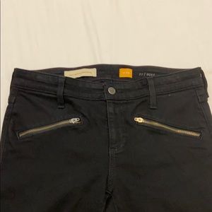 Anthro Pilcro Serif Moto Jeans Blk sz 29